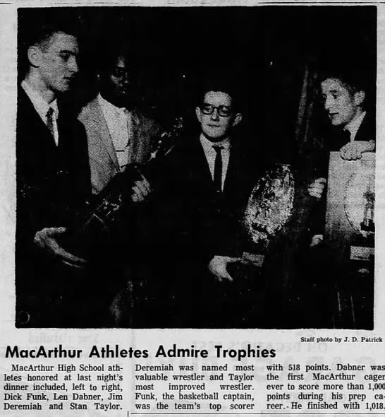 MacArthur 1964